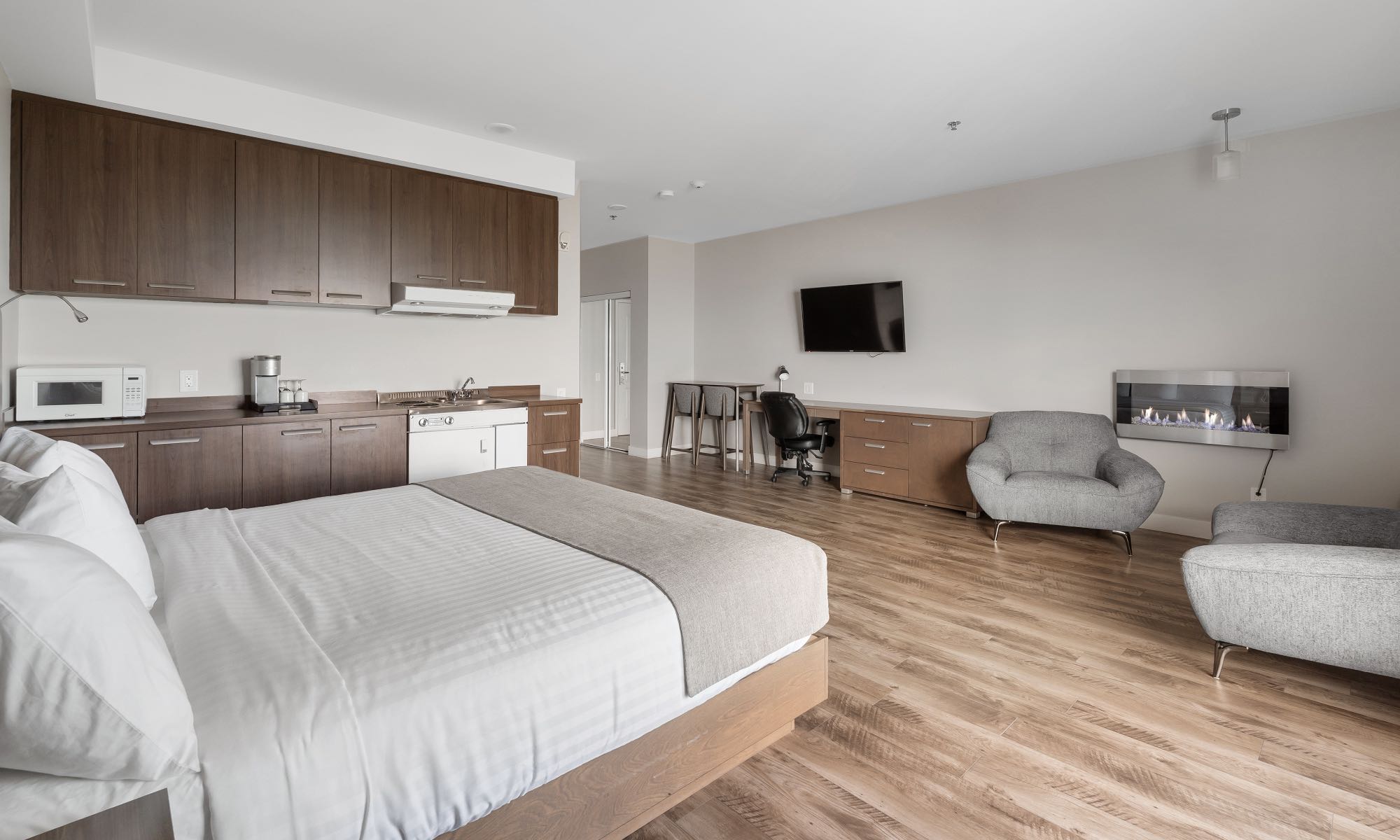 PMC – suite vue fleuve cuisinette 4