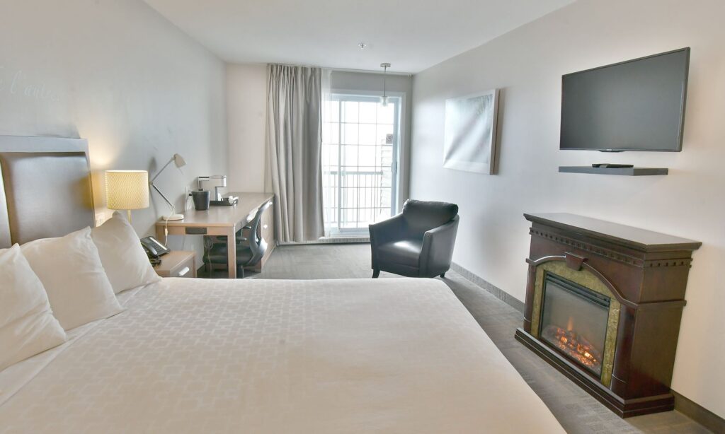 petit-manoir-casino-chambre-eco-fleuve-1-lit-queen