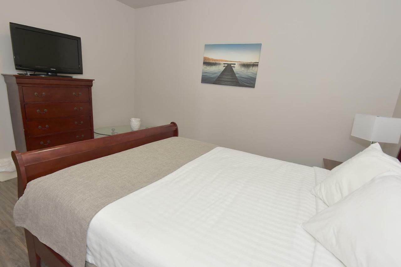 petit-manoir-casino-pavillons-suite-2-lits-queen-02