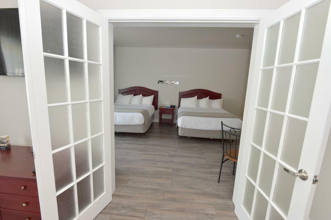 petit-manoir-casino-pavillons-suite-3-lits-03